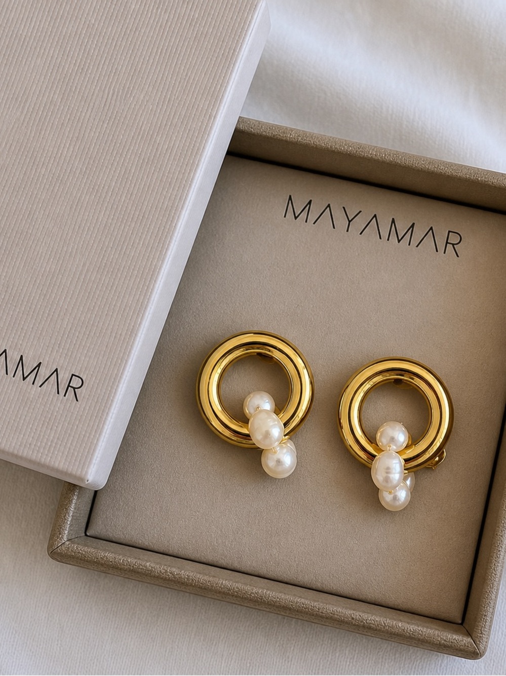 New in box MAYAMAR Gold  Hoop fresh Pearl Drop Earrings